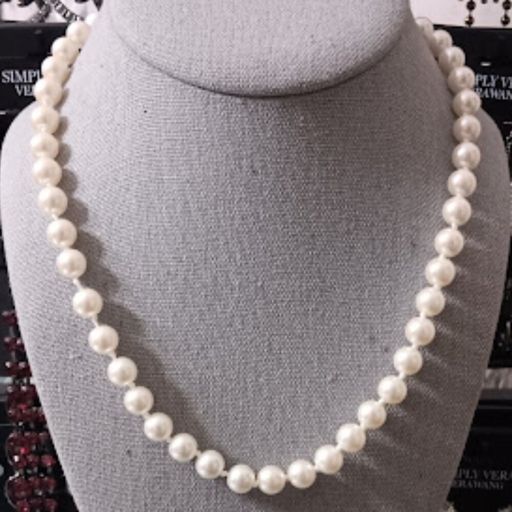 NAPIER Romantic + Timeless Strand of Ivory Pearls Necklace**NEW! - Picture 6 of 6